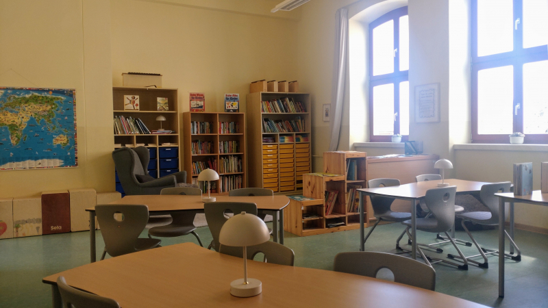 bibliothek.jpg bibliothek.jpg